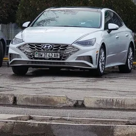 Hyundai Sonata 2021