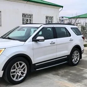 Ford Explorer 2018
