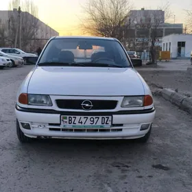 Opel Astra 1992