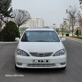 Toyota Camry 2005