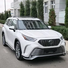 Toyota Highlander 2020