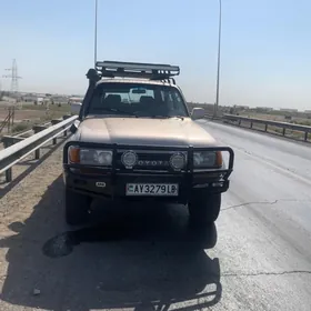 Toyota Land Cruiser 1991