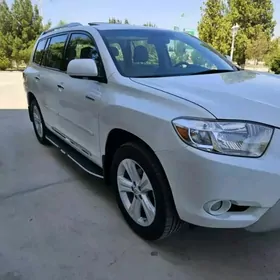 Toyota Highlander 2010