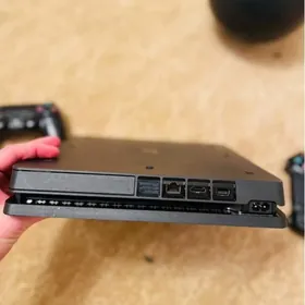 Ps4 Slim 1 TB