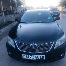 Toyota Camry 2010