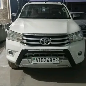 Toyota Hilux 2019