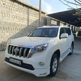 Toyota Land Cruiser Prado 2013