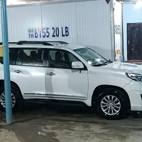 Toyota Land Cruiser Prado 2013