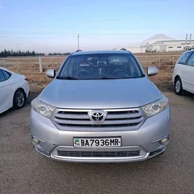 Toyota Highlander 2013