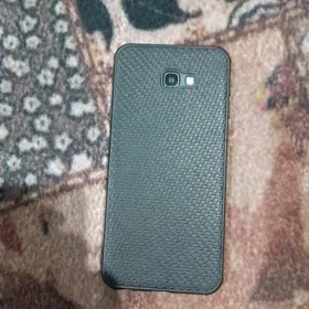 Samsung J4+