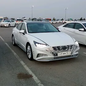 Hyundai Sonata 2021