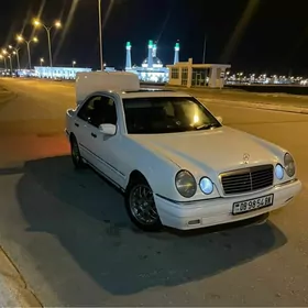 Mercedes-Benz E430 1999