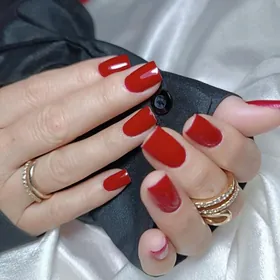 Услуги маникюра