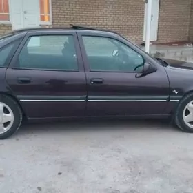 Opel Vectra 1992