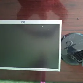 МОНИТОР ДЛЯ КОМПЬЮТЕРА