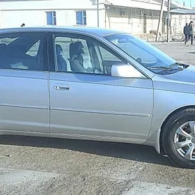 Toyota Avalon 2001