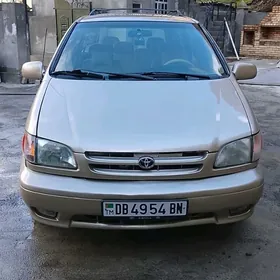 Toyota Sienna 2000
