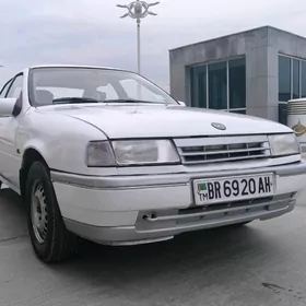 Opel Vectra 1990