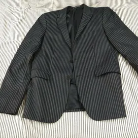 мужской костюм 46