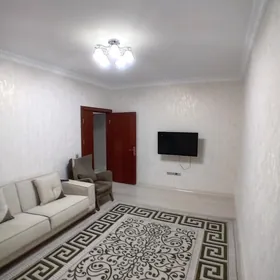 Arenda Mir 4.  4 Kom