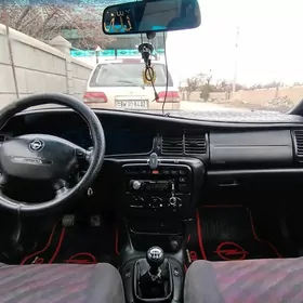 Opel Vectra 1999