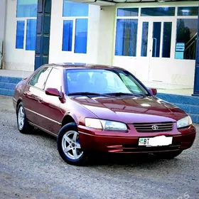 Toyota Camry 1999