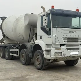 Iveco Trakker 2008