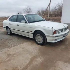 BMW 525 1990