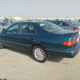 Toyota Camry 1998