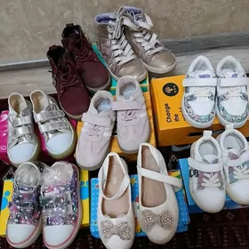 Весенняя обувь на девочку 3,5