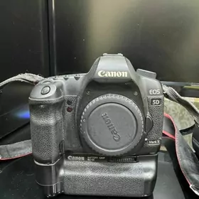 Canon mark II