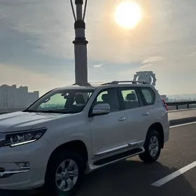 Toyota Land Cruiser Prado 2022