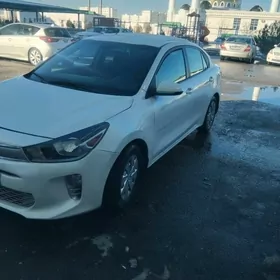 Kia Rio 2020