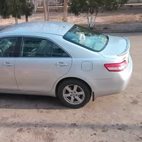 Toyota Camry 2010