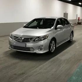Toyota Corolla 2013