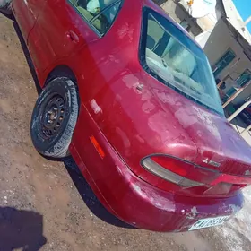 Mitsubishi Galant 1998