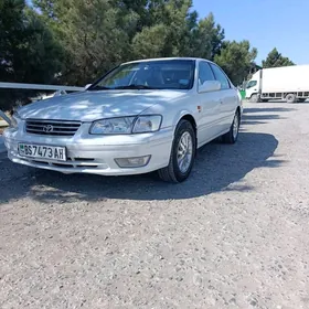 Toyota Camry 1998