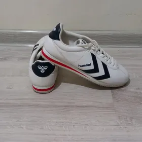 спортивная обувь