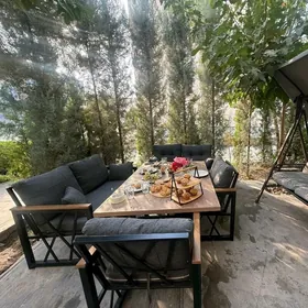 содовая уличная мебель