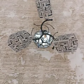 Lyustra lusdyra lustyra lusdyr