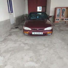 Toyota Camry 1993