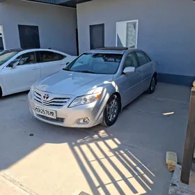Toyota Camry 2010