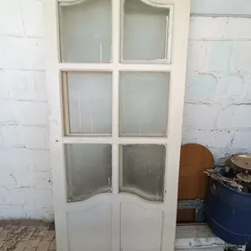 двери комнатные