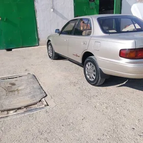 Toyota Camry 1996