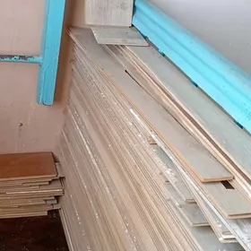 продам Ламинат  32квад.