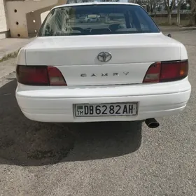 Toyota Camry 1996