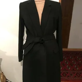 пальто новое на распродаже