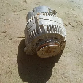 Ауди генератор