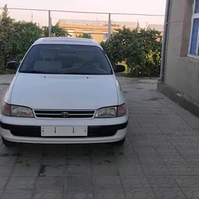 Toyota Carina 1995