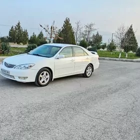 Toyota Camry 2005
